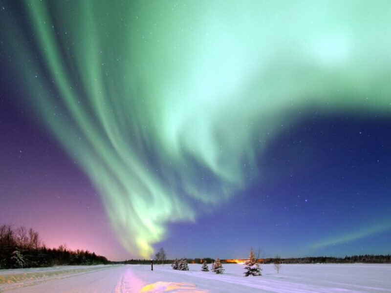 aurora-borealis-1181004_1280-1