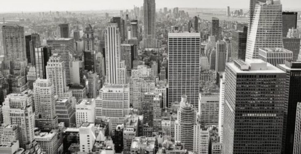 manhattan-336708_1280-1024x576-560x450-1