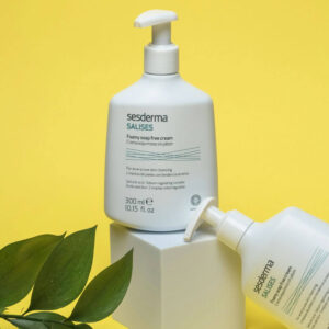 Green Salad and Tomatoes