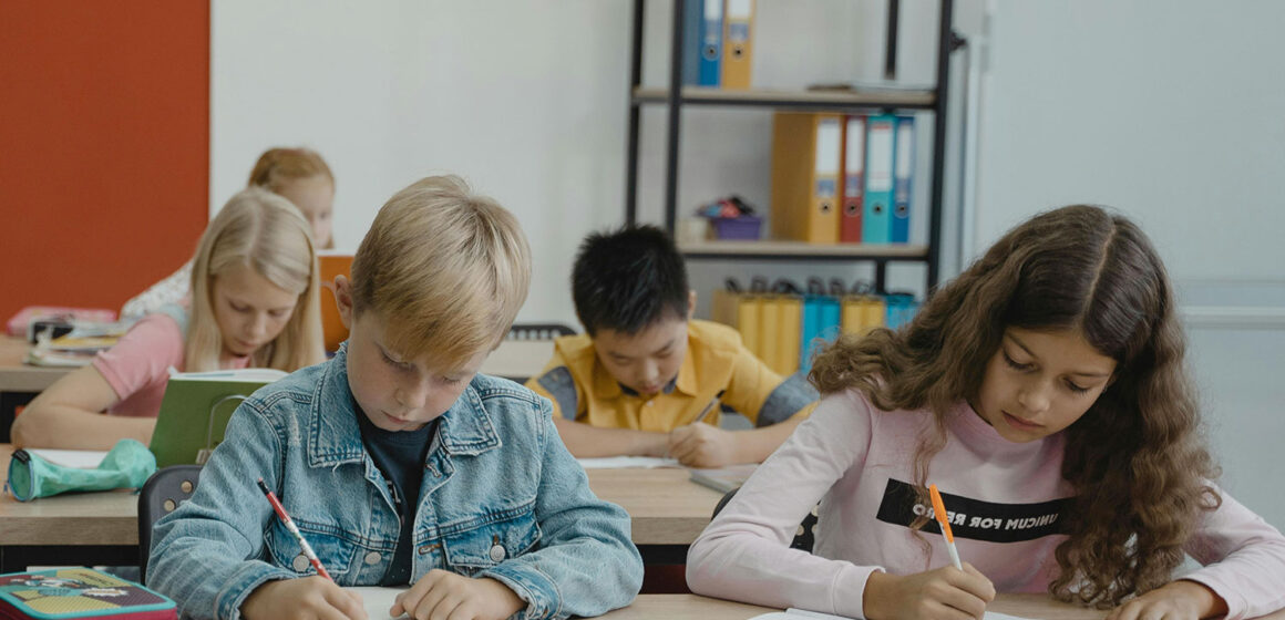 Art Class : Time to Get Creative