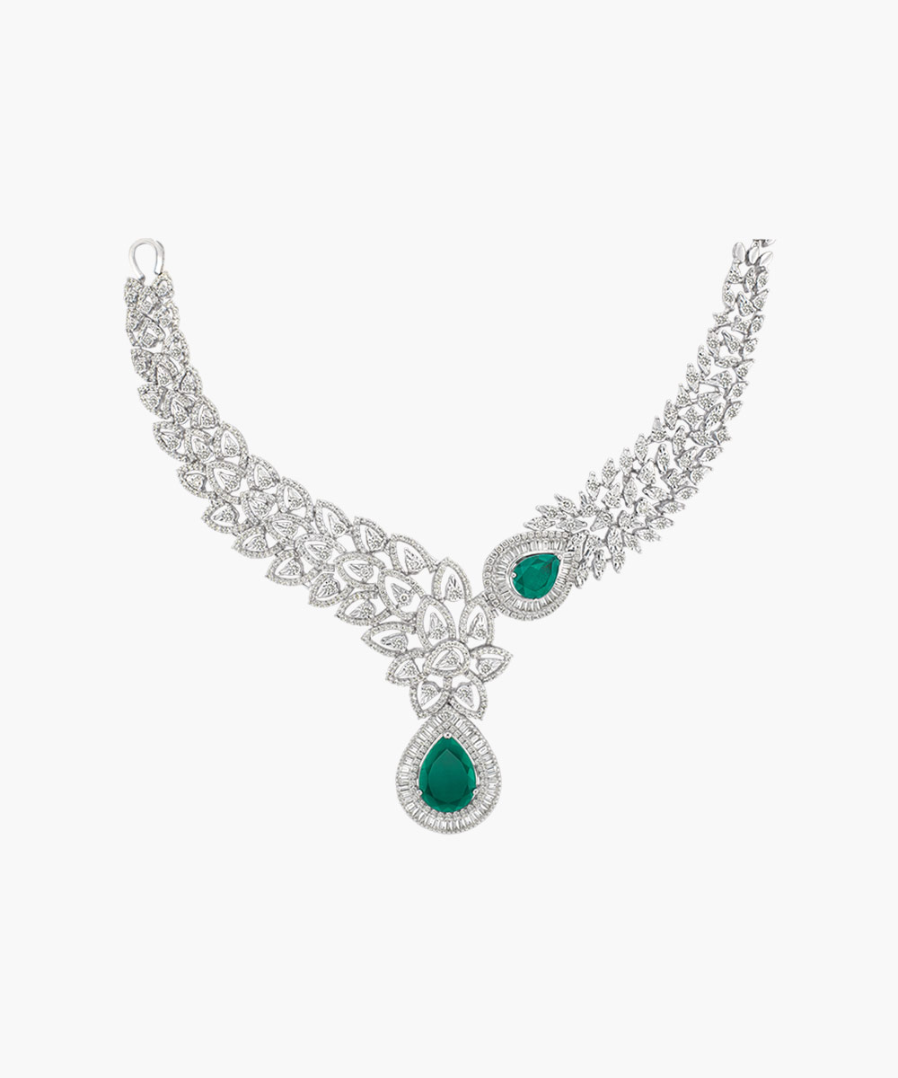 green-safir-necklace