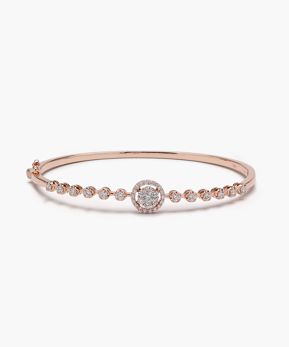 woman-diamond-bracelet