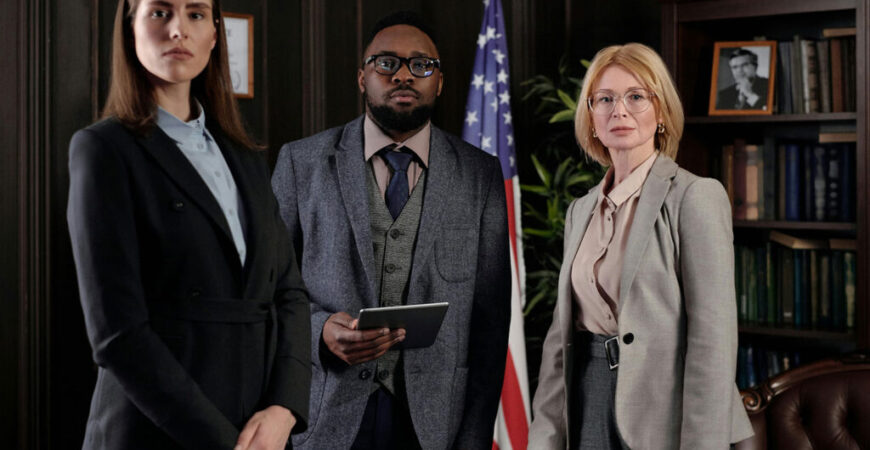 Reinventing Professionals: Where is the legal industry headed in 2017?