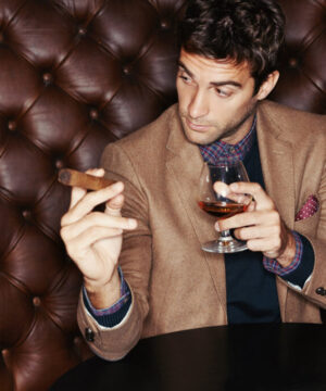 men-model-with-cigar