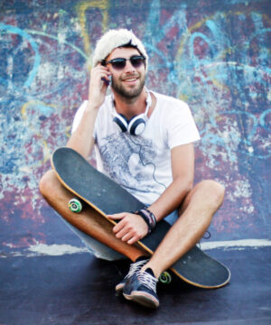 men-model-with-skate-outfit
