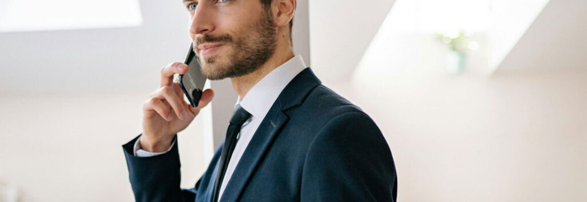 Tips to Choose Men’s Jeans Shirt