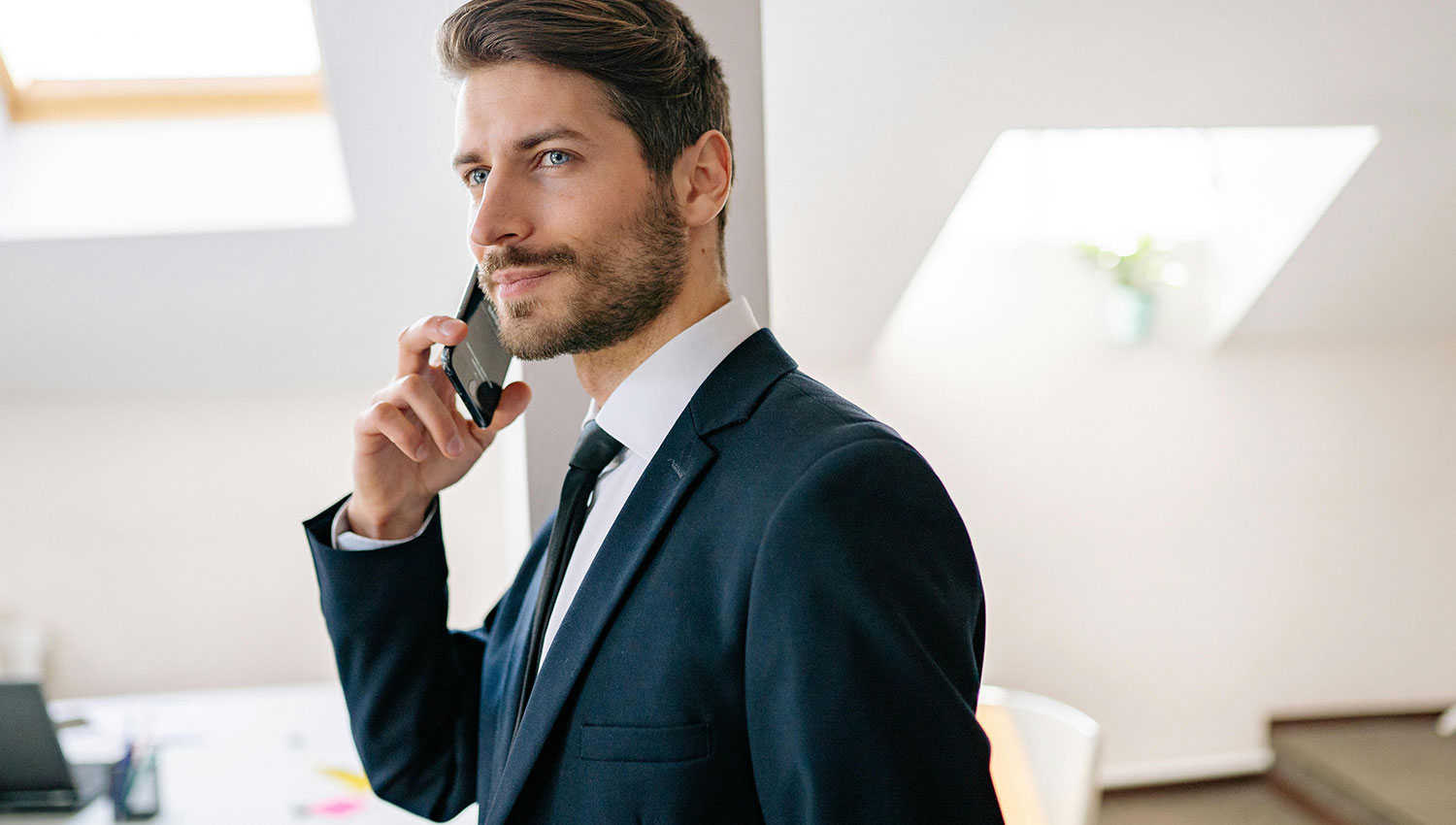 Tips to Choose Men’s Jeans Shirt