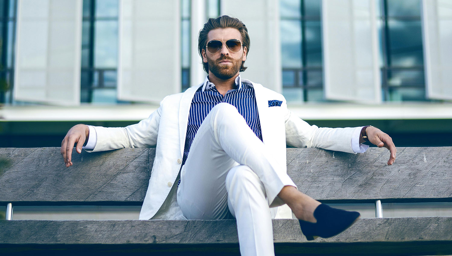 How to Look Official But Stylish