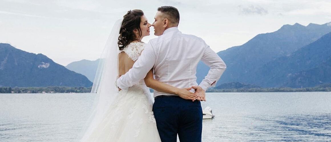 Unique engagement shoot ideas during the summer time