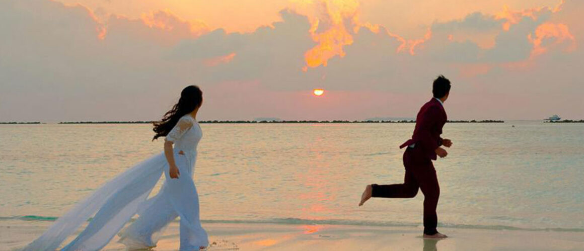 A close look at this classy garden wedding reception