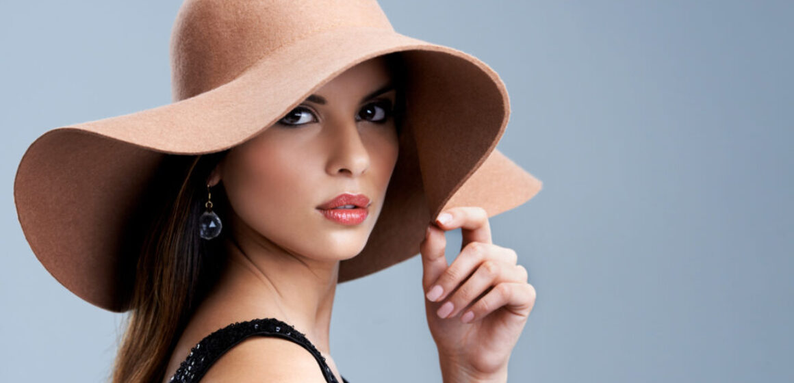 beautiful-woman-with-hat