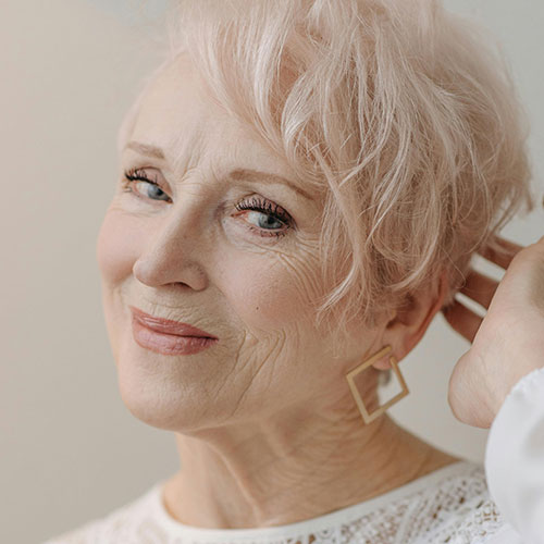 Samantha Bryn Administration Staff