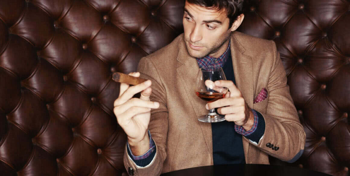 men-model-with-cigar